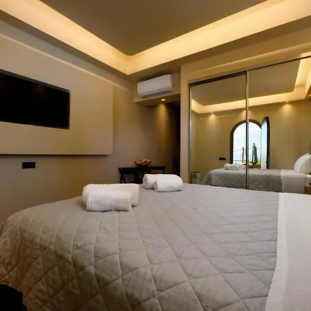 Seven Keys Luxury Апартаменты Achilleion