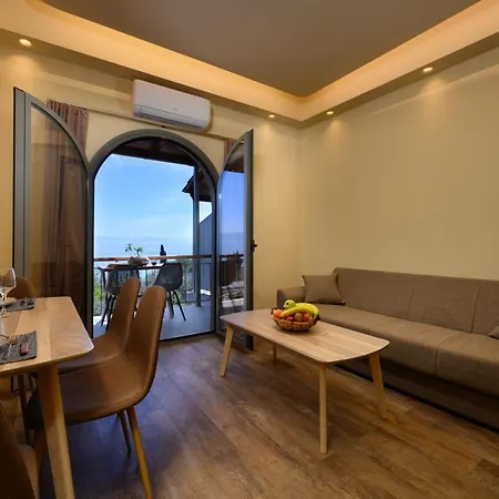 Seven Keys Luxury Apartament Achílleion